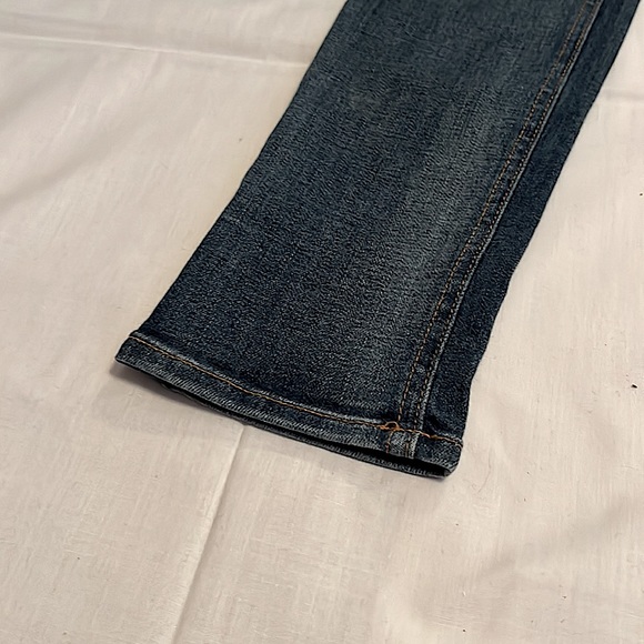 RAG & BONE Destroyed Skinny Jean // Size 25 - Picture 10 of 13